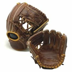 Classic Baseball Glove 11.25 Inch One Piece Oil Chestnut Right Hand Throw